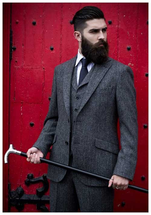 red_door_beard