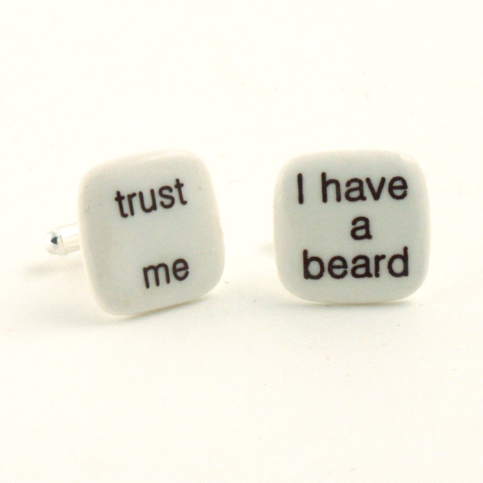 trust_me_i_have_a_beard_cufflinks2