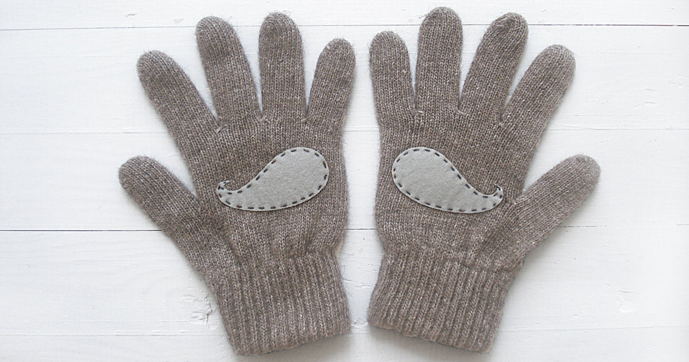 movember_gloves